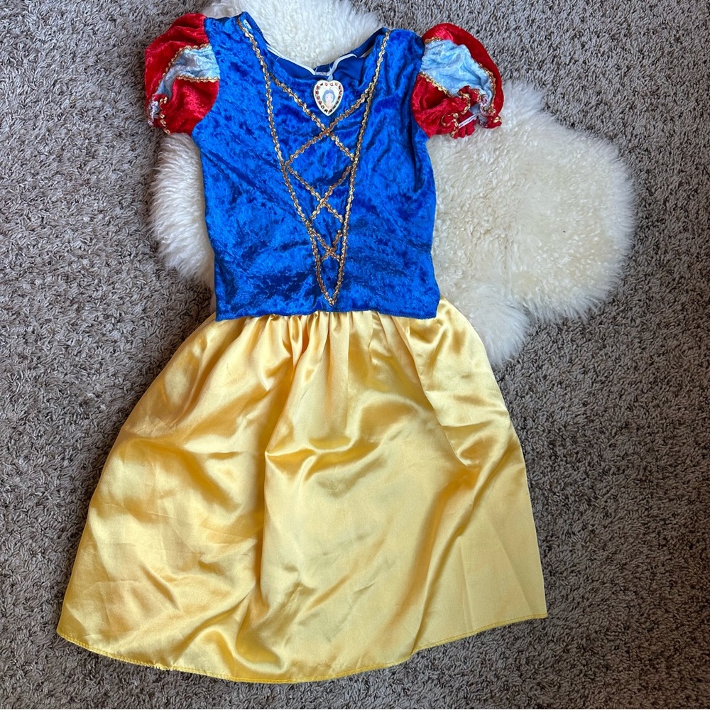 Disney Snow White 2 piece costume